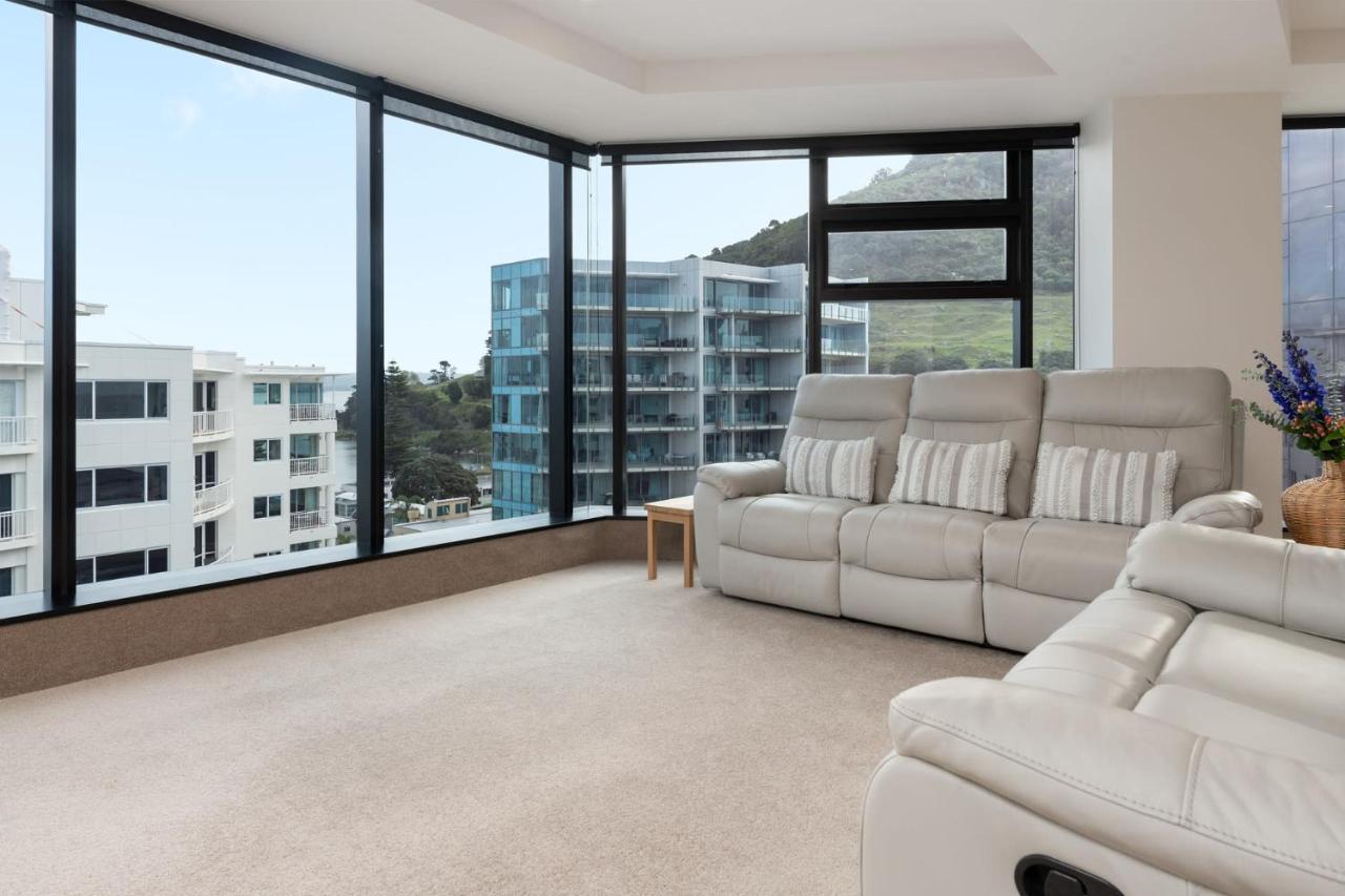 Superb Elevated Views Of Harbour With Heated Pool, Gym & Parking Apartment Mount Maunganui Exterior photo